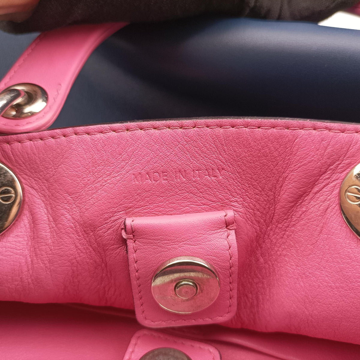 Pre-owned Christian Dior Diorissimo Navy×Pink Leather  shoulderbag | stylenewstar