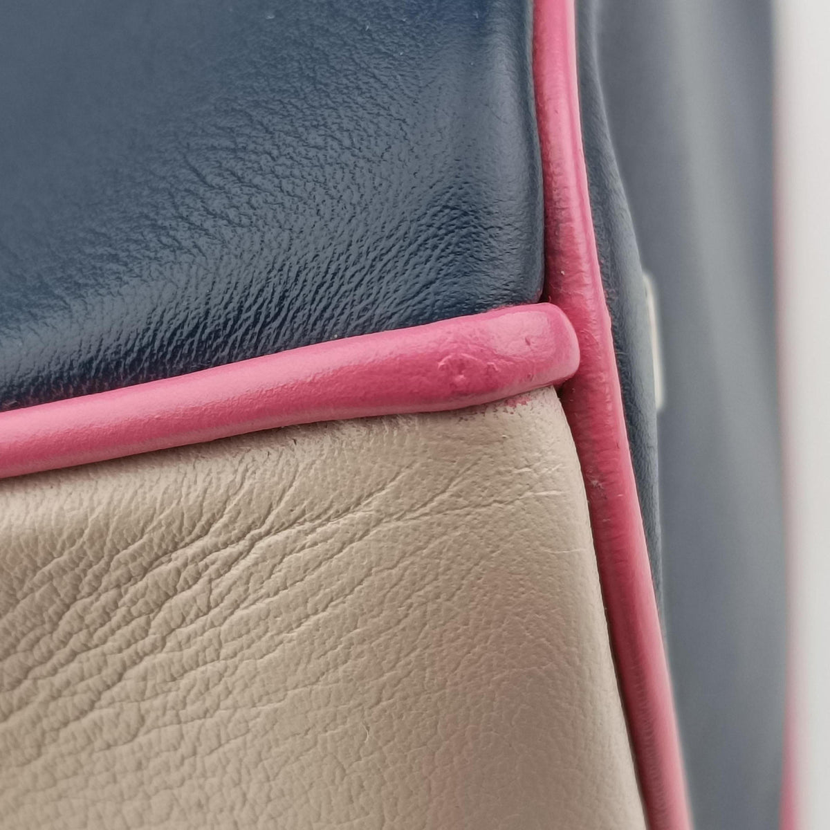 Pre-owned Christian Dior Diorissimo Navy×Pink Leather  shoulderbag | stylenewstar