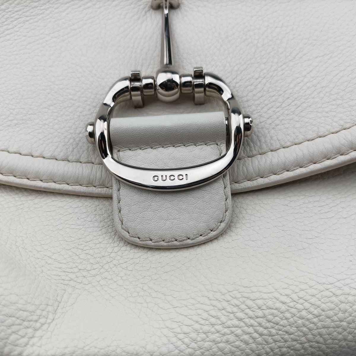 Secondhand Gucci Techno Horsebit White Leather 240266 shoulderbag | stylenewstar