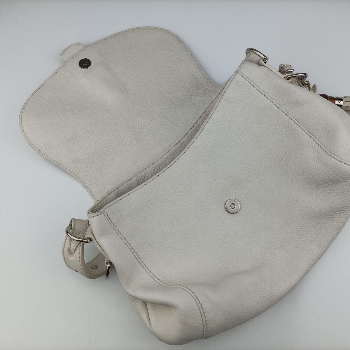 Secondhand Gucci Techno Horsebit White Leather 240266 shoulderbag | stylenewstar