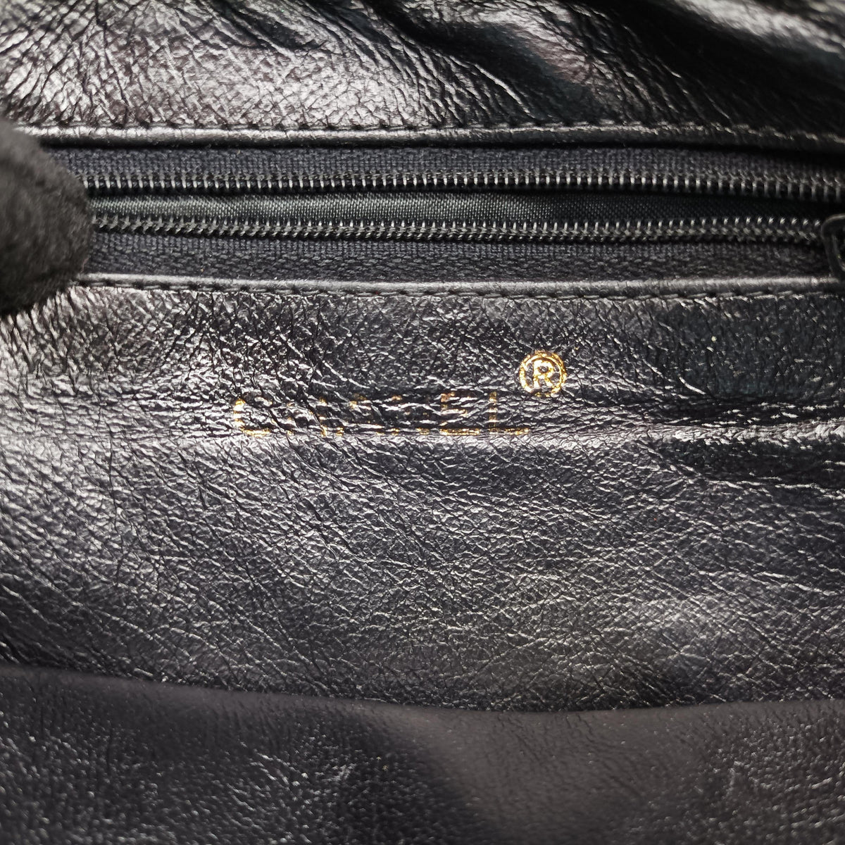 Pre-owned Chanel Matelasse With fringe Black lambskin  shoulderbag | stylenewstar