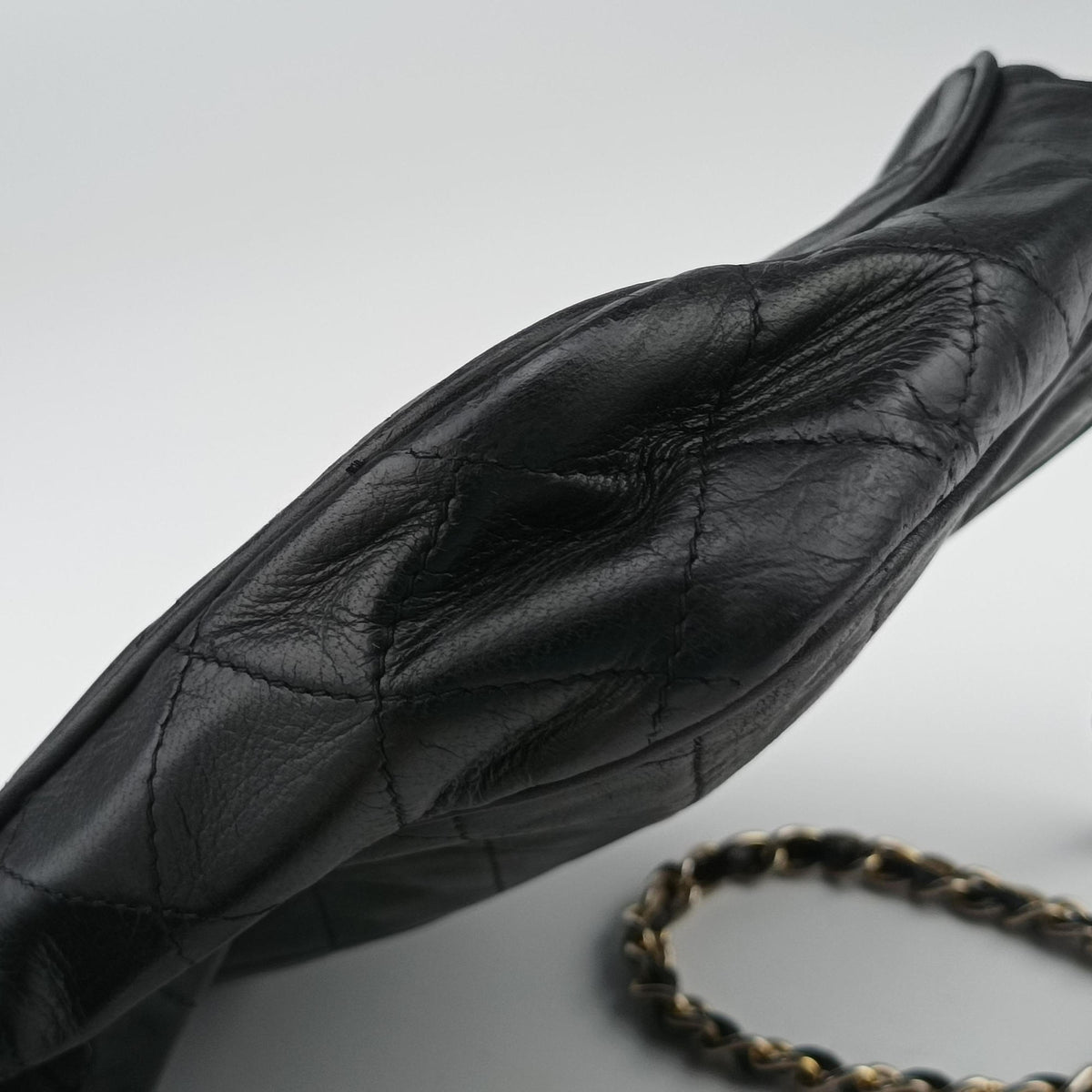 Pre-owned Chanel Matelasse With fringe Black lambskin  shoulderbag | stylenewstar