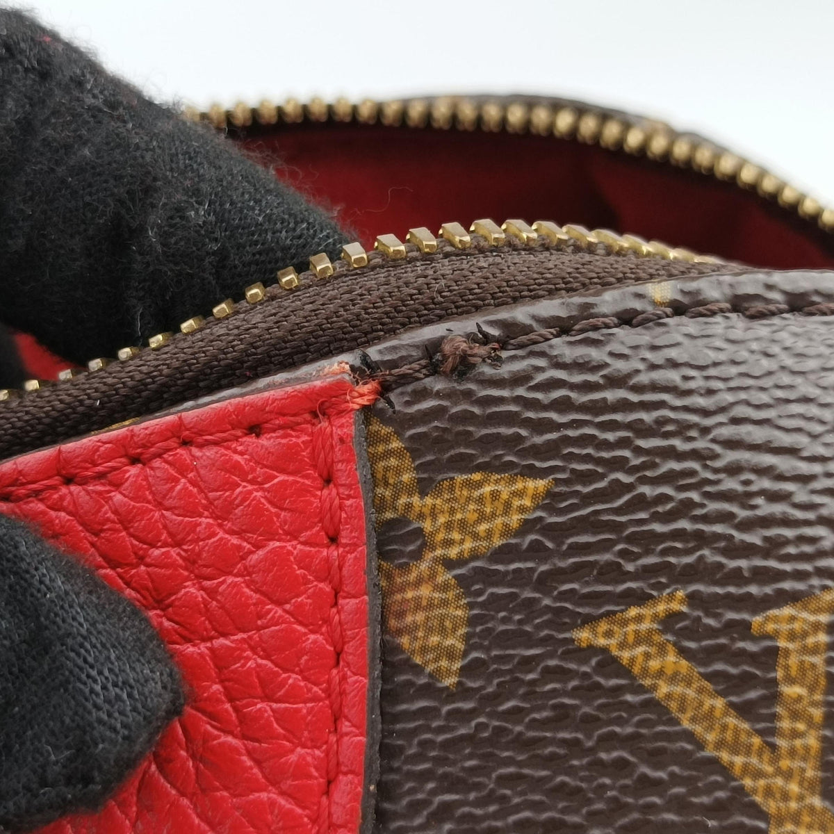 Pre-owned Louis Vuitton RETIRO PM brown×CERISE Monogram Canvas×calf leather M40546 shoulderbag | stylenewstar
