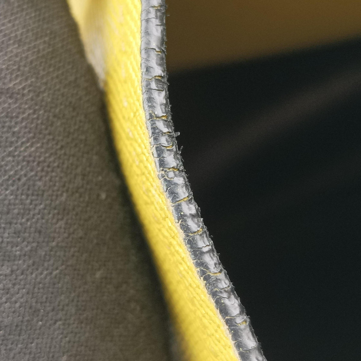 Pre-owned Prada Double Cuir Yellow SAFFIANO　Leather BN2756 handbag | stylenewstar