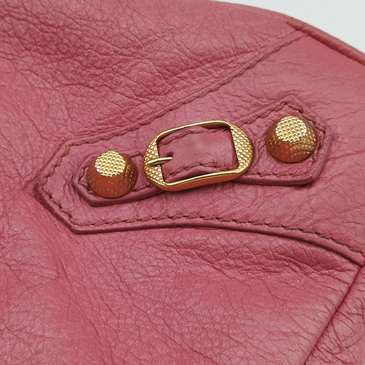 Pre-owned Balenciaga Giant Town Pink lambskin  shoulderbag | stylenewstar