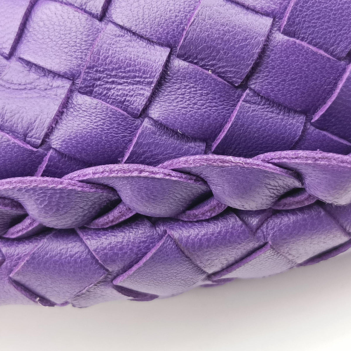 Secondhand Bottega Veneta Intrecciato Purple lambskin  shoulderbag | stylenewstar