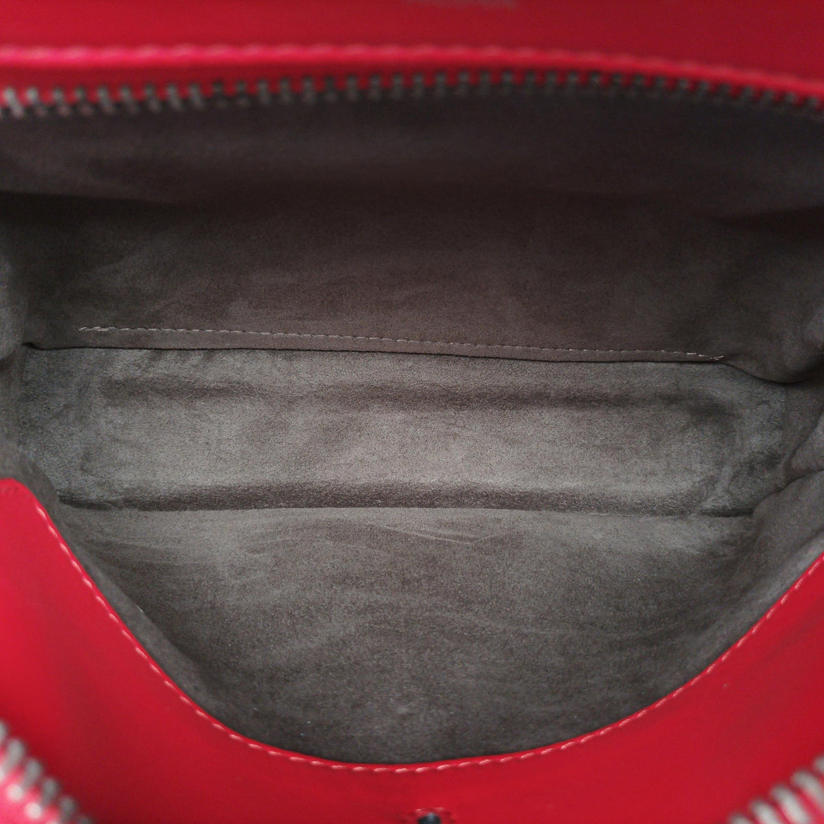 Vintage Fendi Dotcom Click Small Red Leather 8BN299 shoulderbag | stylenewstar