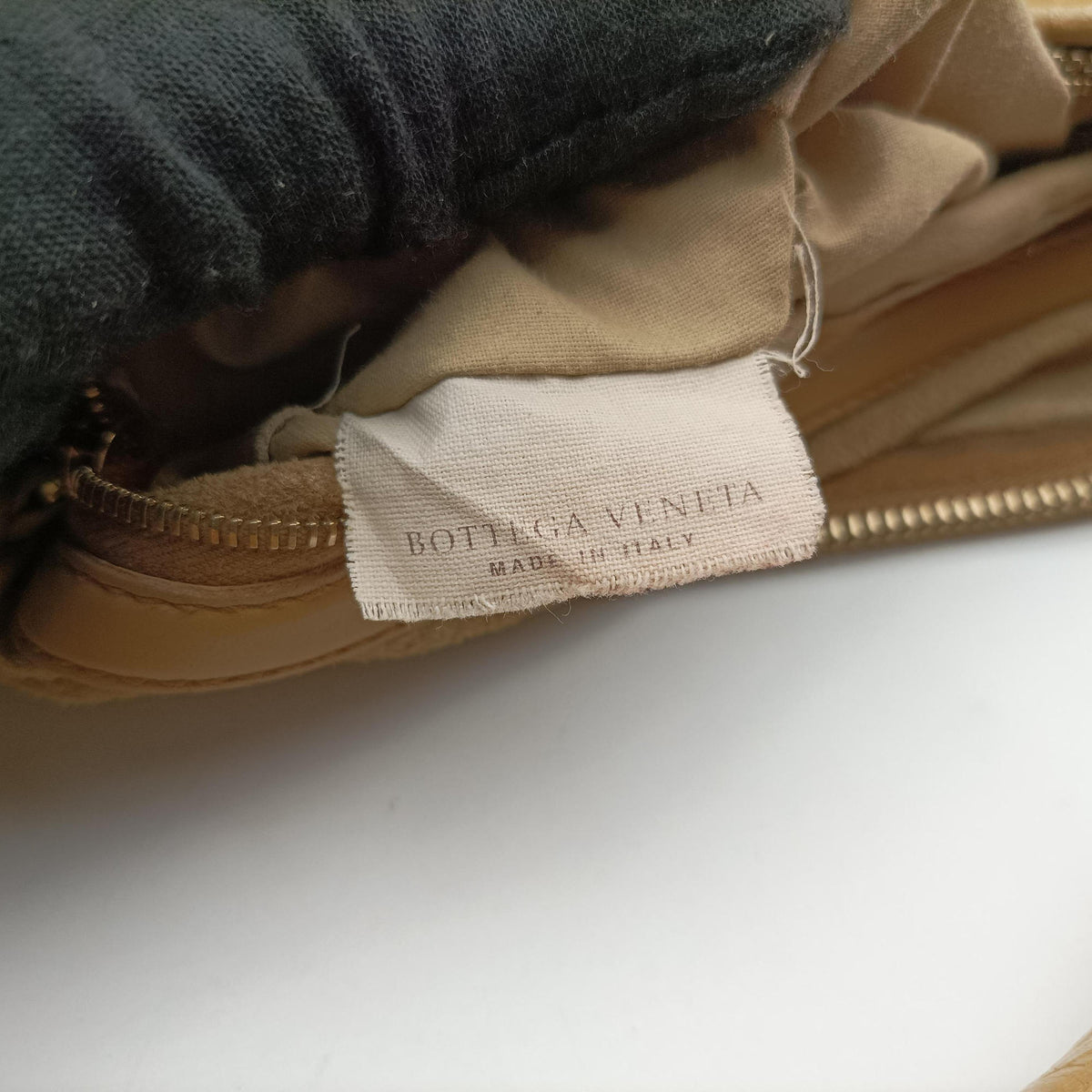 Pre-owned Bottega Veneta Intrecciato Beige lambskin  shoulderbag | stylenewstar