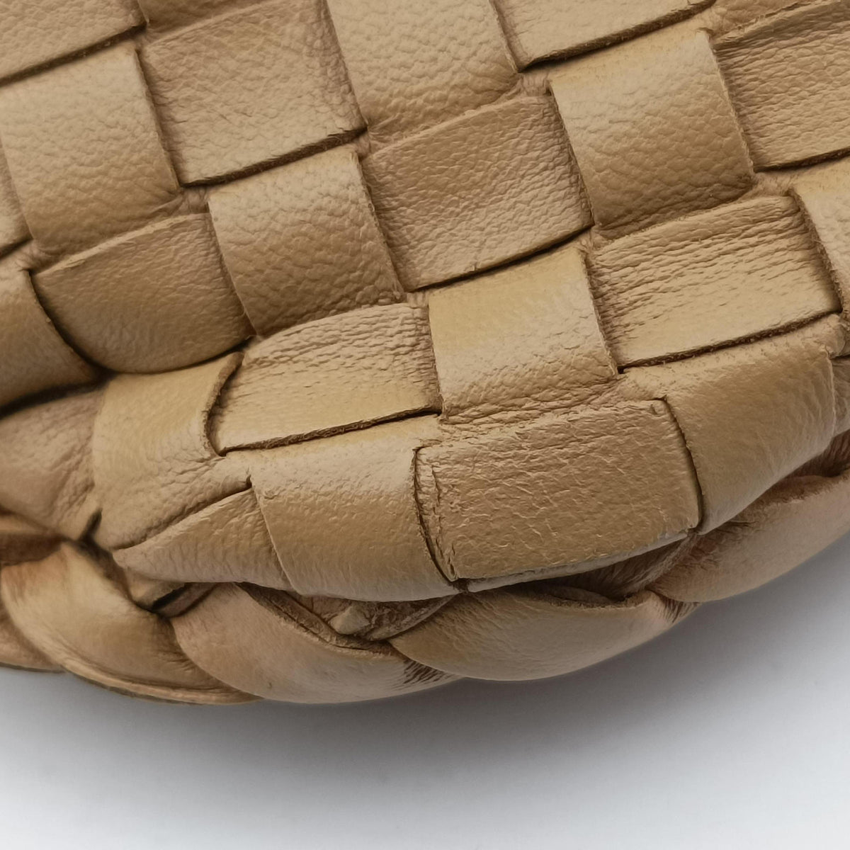 Pre-owned Bottega Veneta Intrecciato Beige lambskin  shoulderbag | stylenewstar