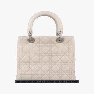 Secondhand Christian Dior Lady Dior Beige lambskin  shoulderbag | stylenewstar