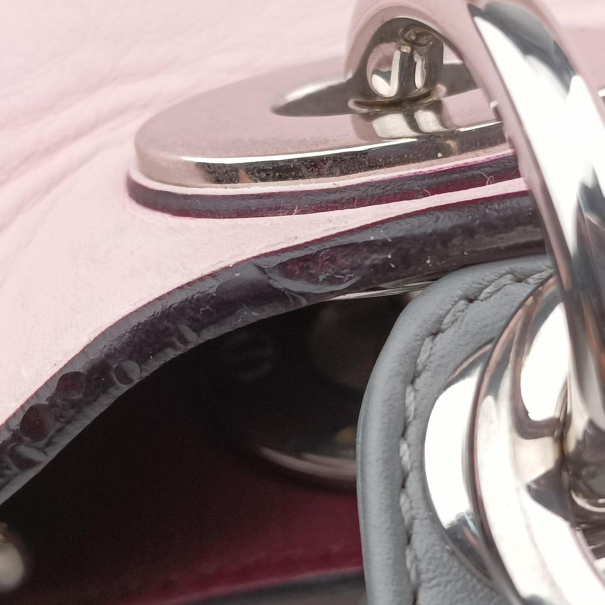 Secondhand Christian Dior Diorissimo Pink×gray Leather  shoulderbag | stylenewstar