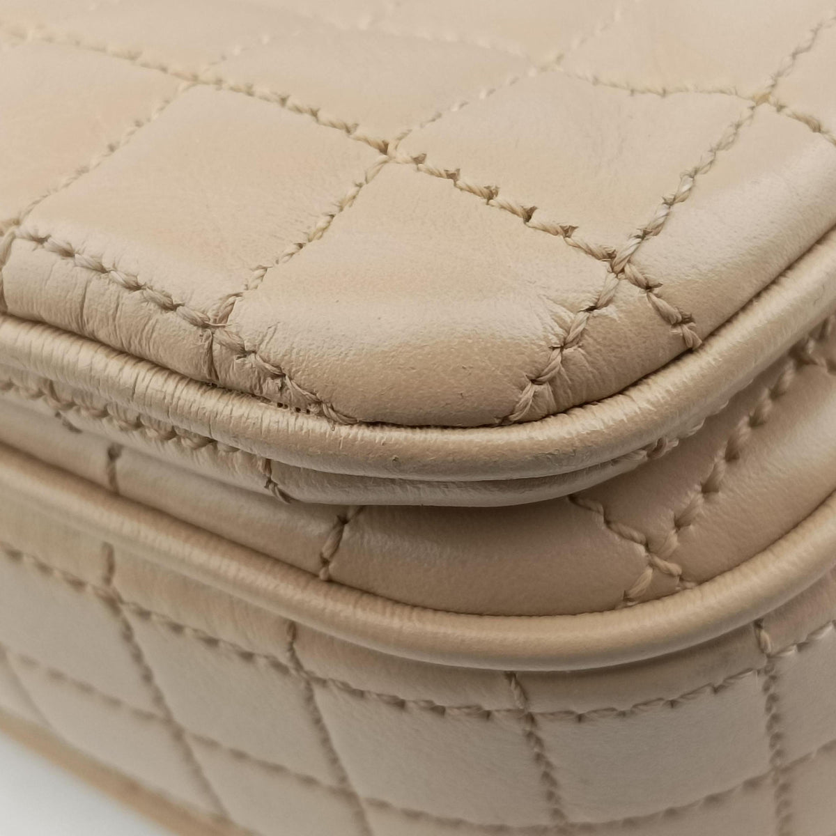 Pre-owned Celine C Quilting Beige Leather  shoulderbag | stylenewstar