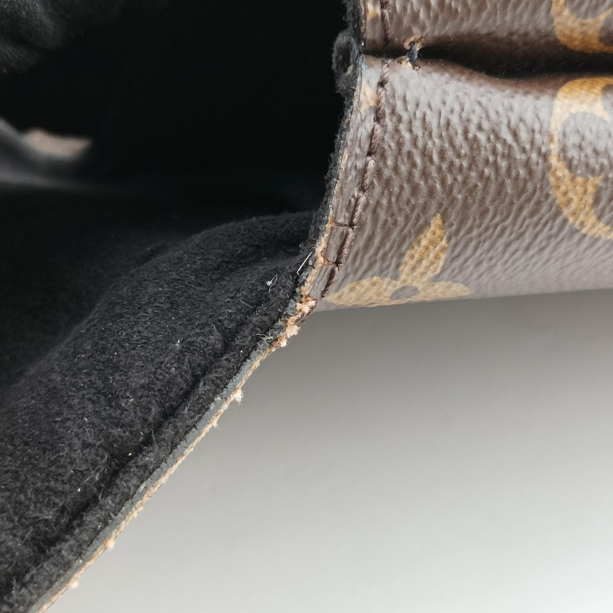Pre-owned Louis Vuitton MARIGNAN brown×black Monogram Canvas×calf leather M44259 shoulderbag | stylenewstar