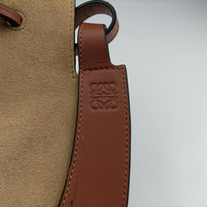 Pre-owned Loewe Horseshoe Brown x Beige Suede x Leather  shoulderbag | stylenewstar