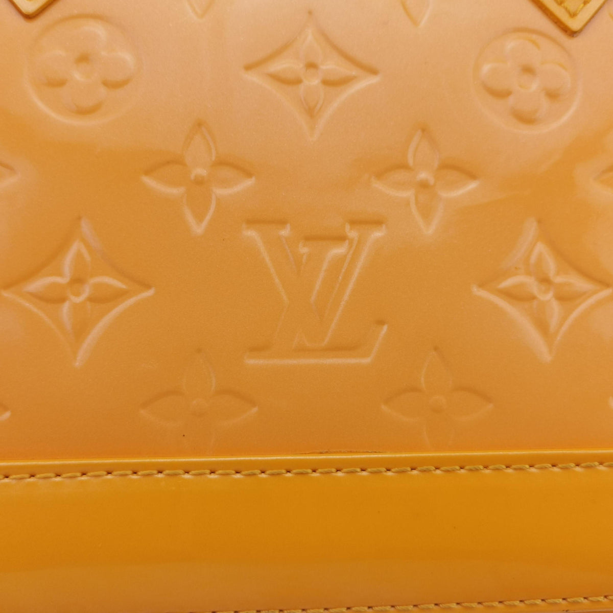 Pre-owned Louis Vuitton Alma PM jone passion Vernis M91697 shoulderbag | stylenewstar