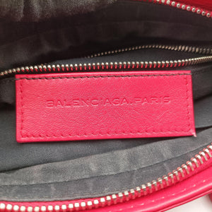 Pre-owned Balenciaga The Giant Hip Red lambskin  shoulderbag | stylenewstar