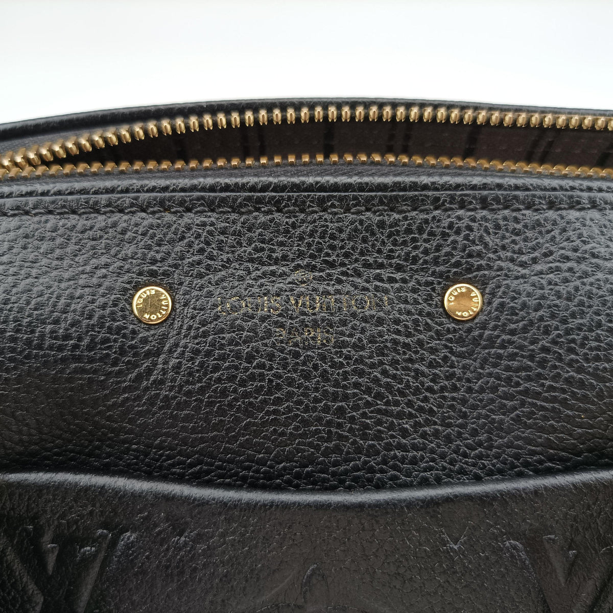 Vintage Louis Vuitton Speedy Bandouliere 30 NM Noir Monogram Empreinte M42406 shoulderbag | stylenewstar