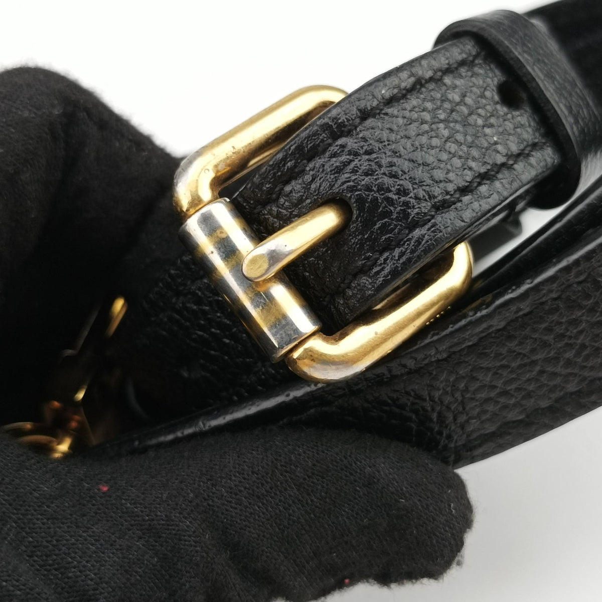 Vintage Louis Vuitton Speedy Bandouliere 30 NM Noir Monogram Empreinte M42406 shoulderbag | stylenewstar