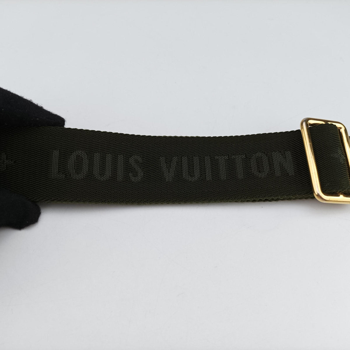 Vintage Louis Vuitton Multi Pochette Accessoir brown×khaki Monogram Canvas M44813 shoulderbag | stylenewstar