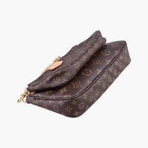 Vintage Louis Vuitton Multi Pochette Accessoir brown×khaki Monogram Canvas M44813 shoulderbag | stylenewstar