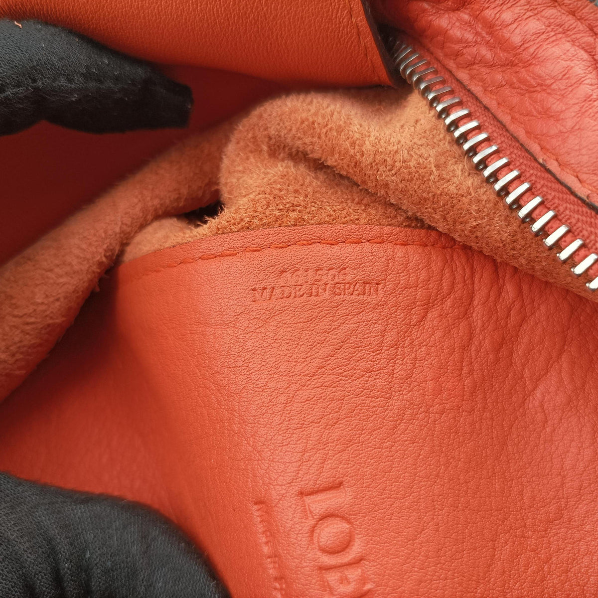 Pre-owned Loewe Anton sling Orange Leather  shoulderbag | stylenewstar