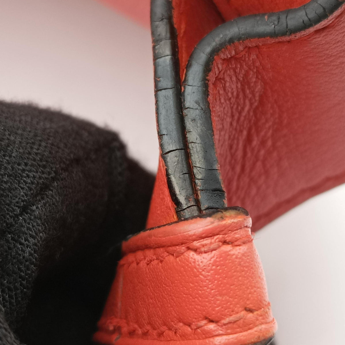 Pre-owned Loewe Anton sling Orange Leather  shoulderbag | stylenewstar