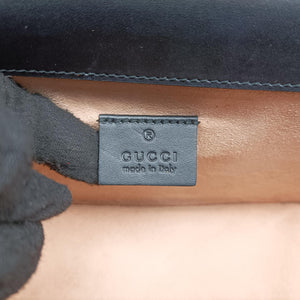 Pre-owned Gucci Dionysus Red velour 499623 shoulderbag | stylenewstar