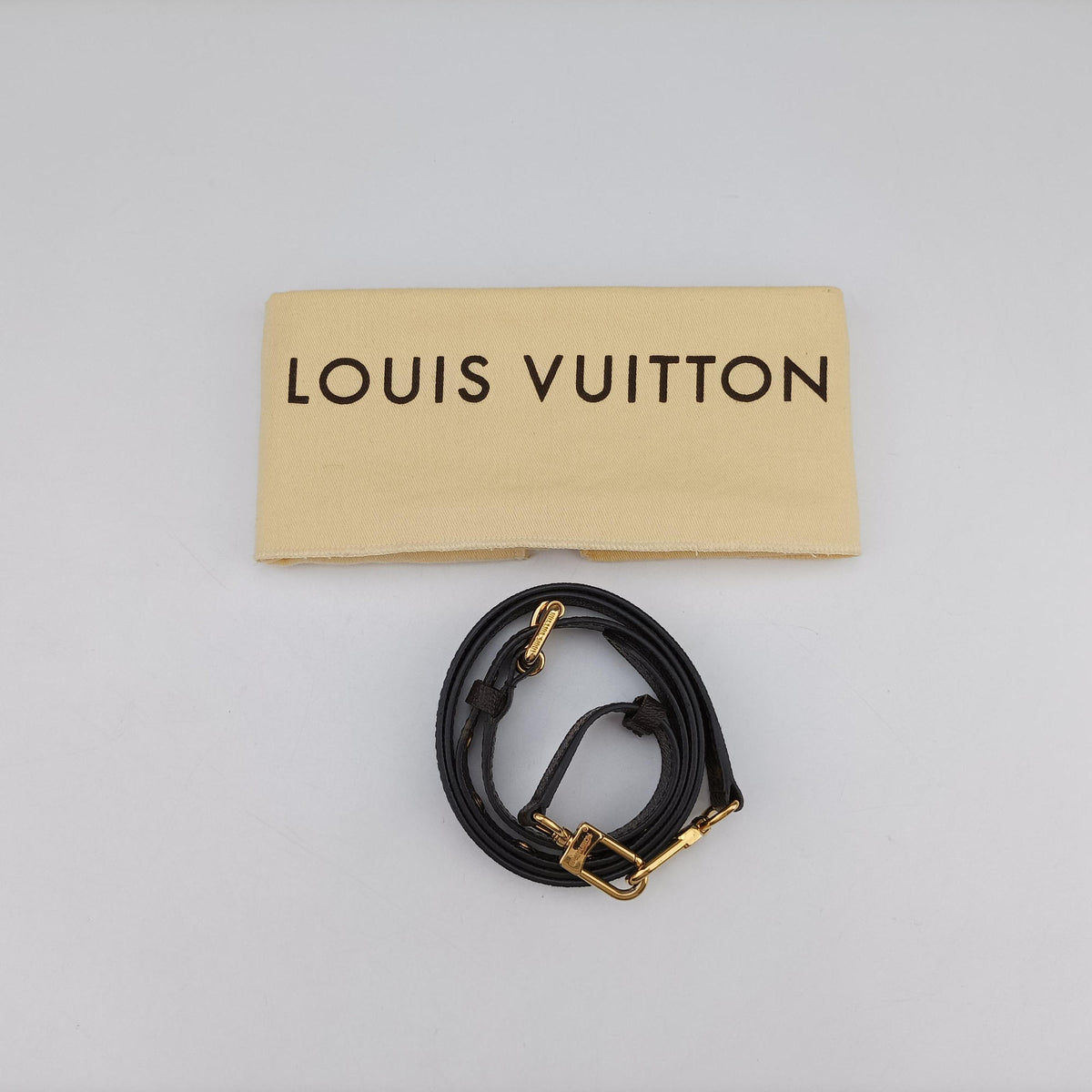 Vintage Louis Vuitton Pochette Metis MM Brown Monogram Canvas M44875 shoulderbag | stylenewstar