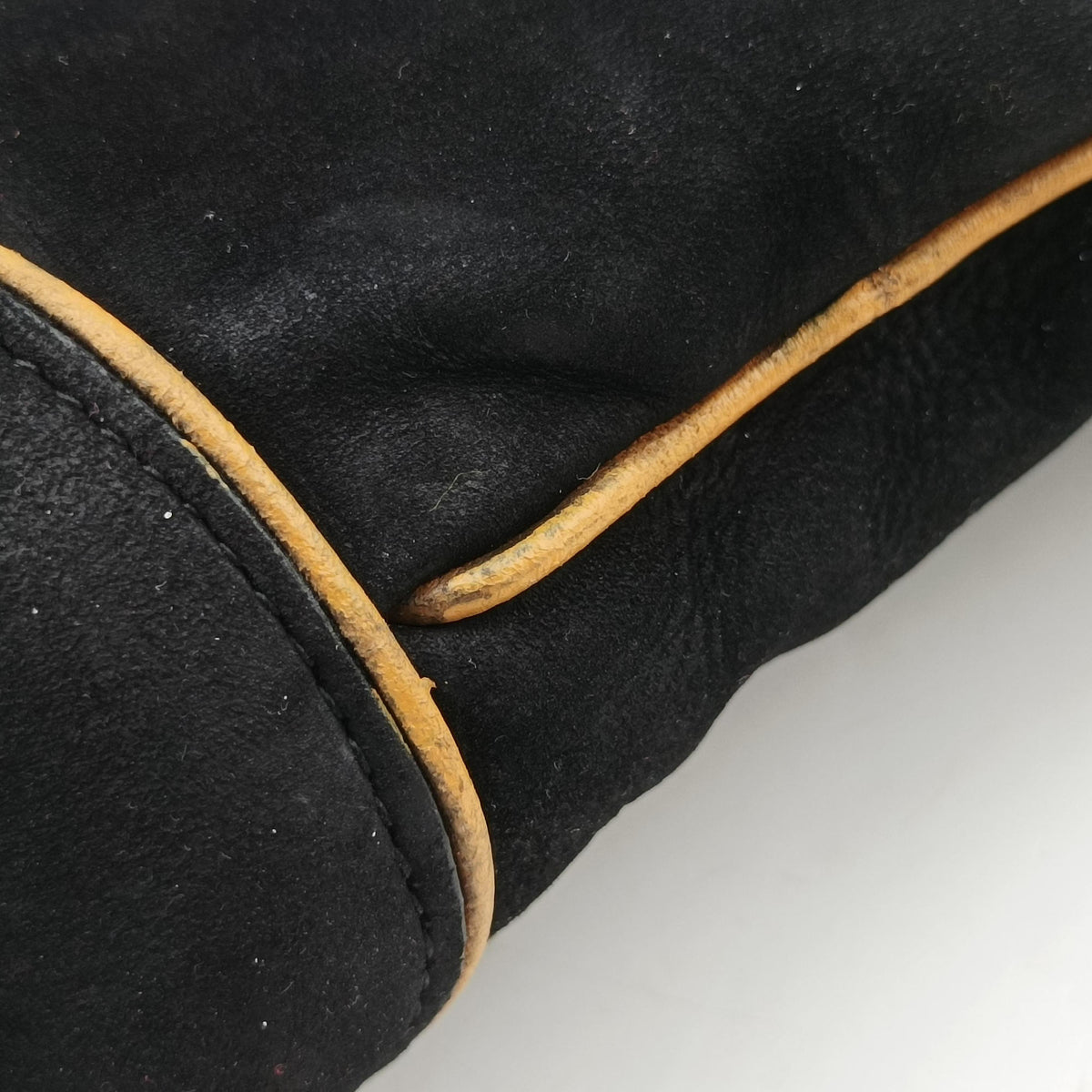 Pre-owned Gucci Jackie Flora Hobo Black Suede 277520 shoulderbag | stylenewstar