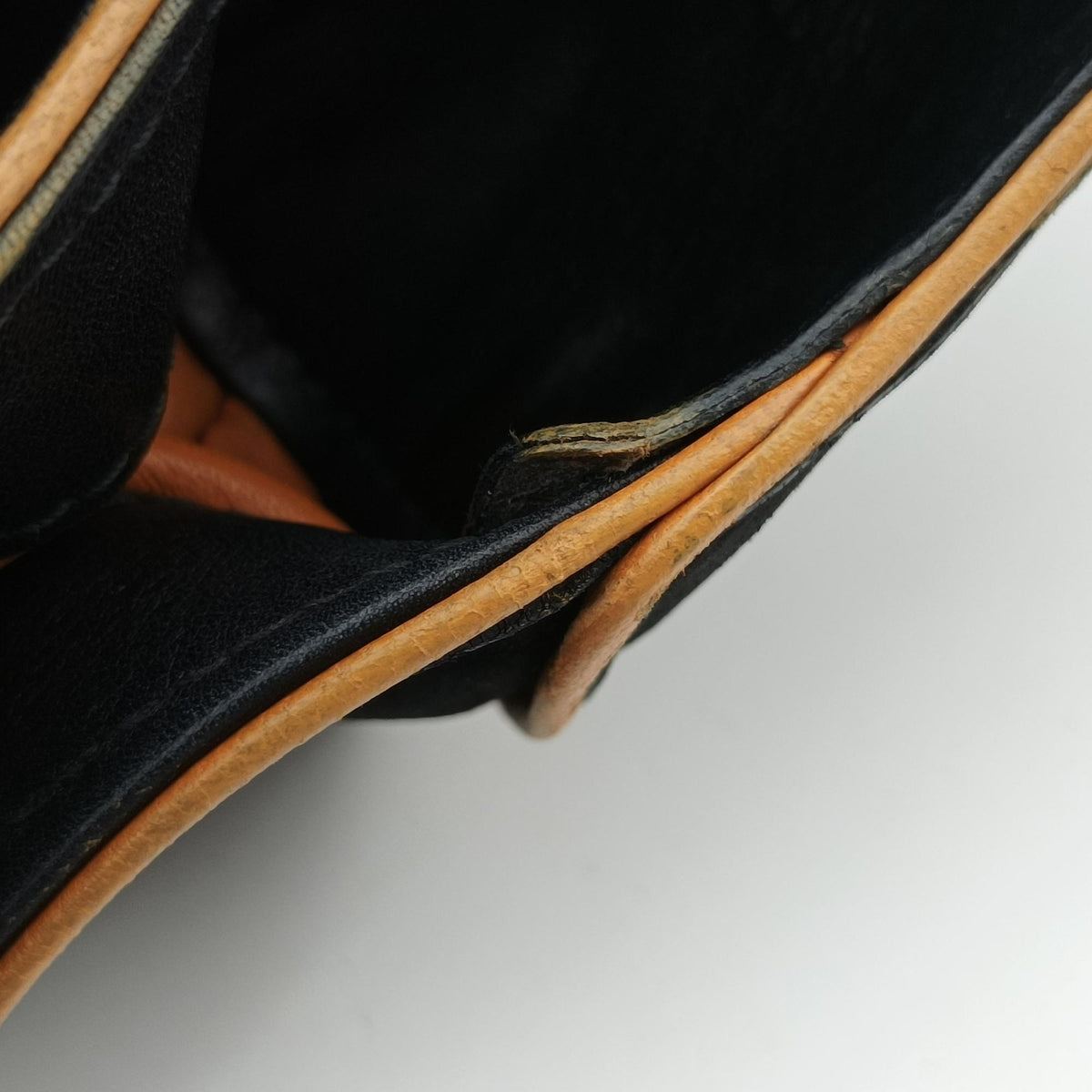 Pre-owned Gucci Jackie Flora Hobo Black Suede 277520 shoulderbag | stylenewstar