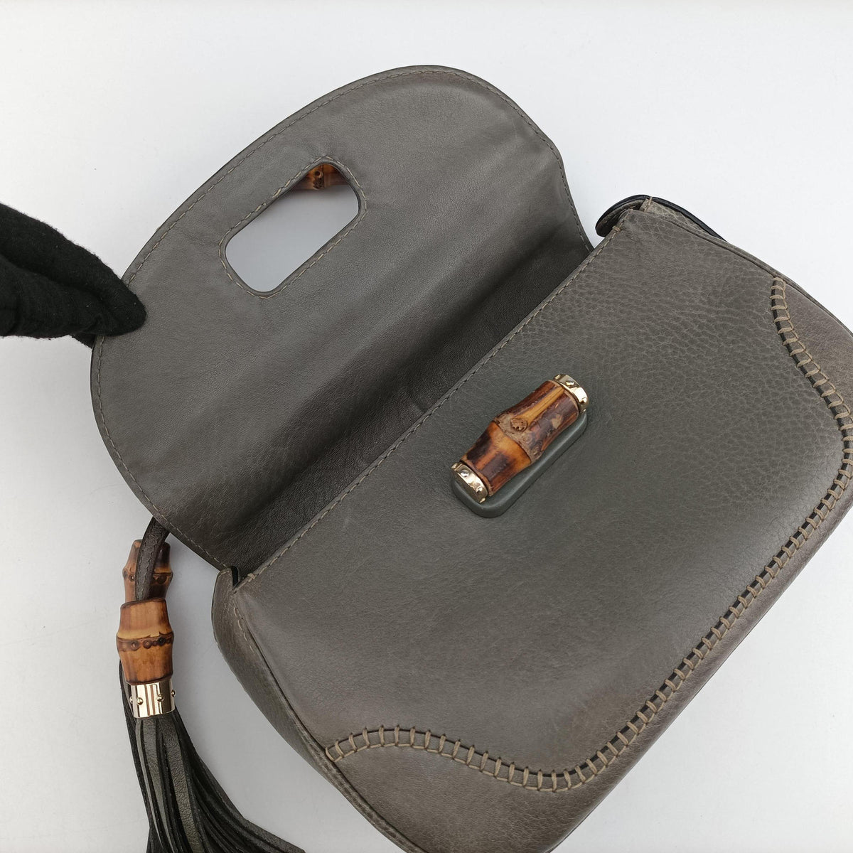 Pre-owned Gucci New Bamboo Gray leather 224964 shoulderbag | stylenewstar