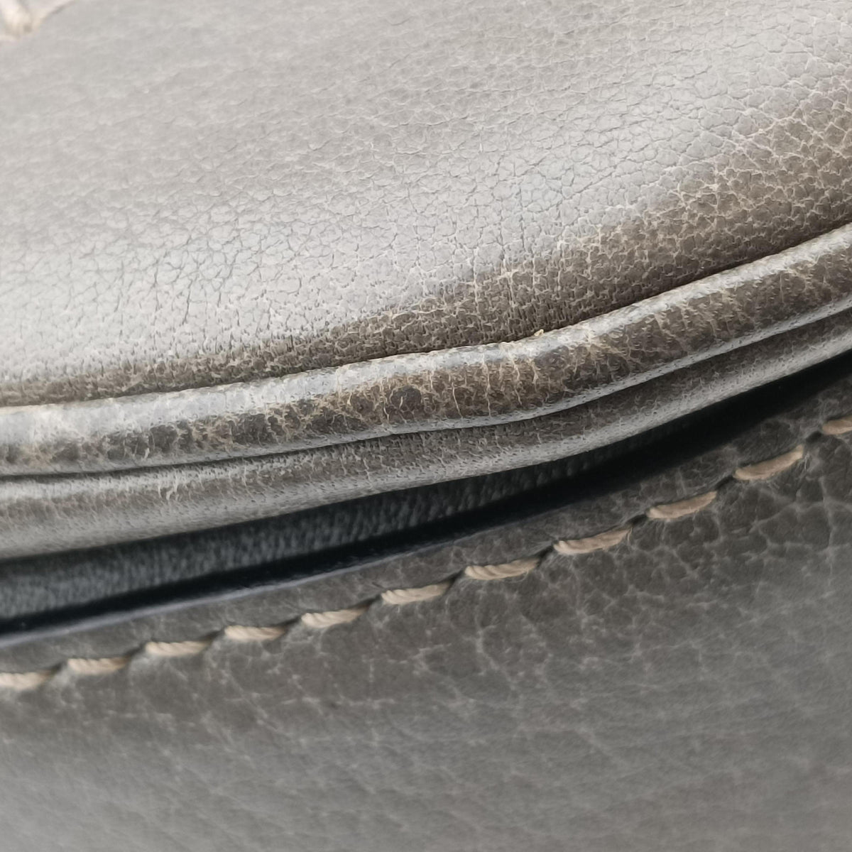 Pre-owned Gucci New Bamboo Gray leather 224964 shoulderbag | stylenewstar