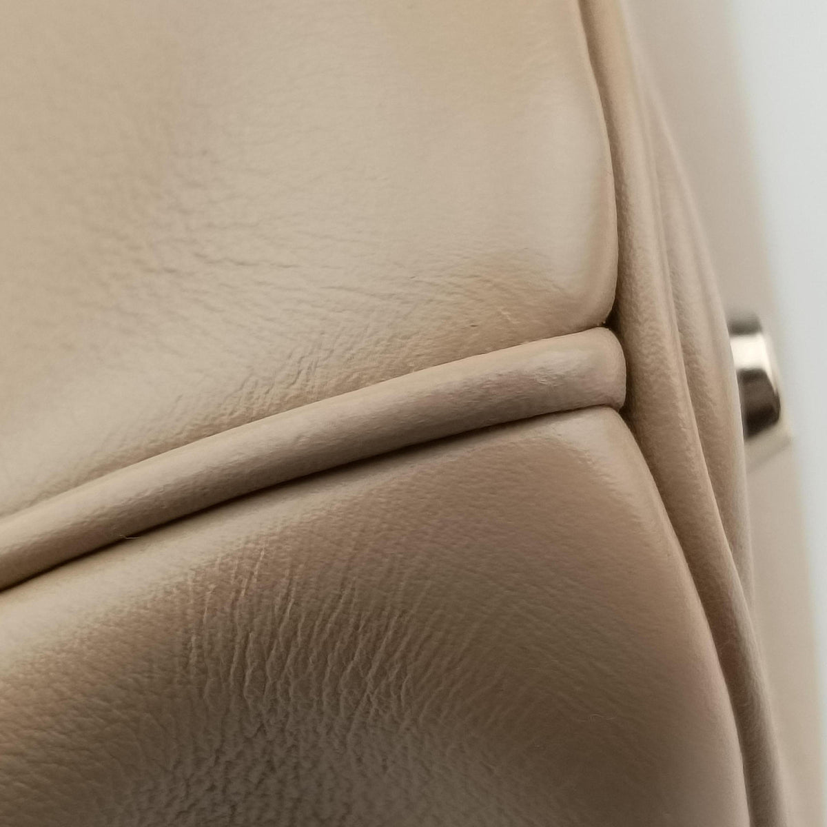 Pre-owned Christian Dior Diorissimo Beige×Red Leather  shoulderbag | stylenewstar