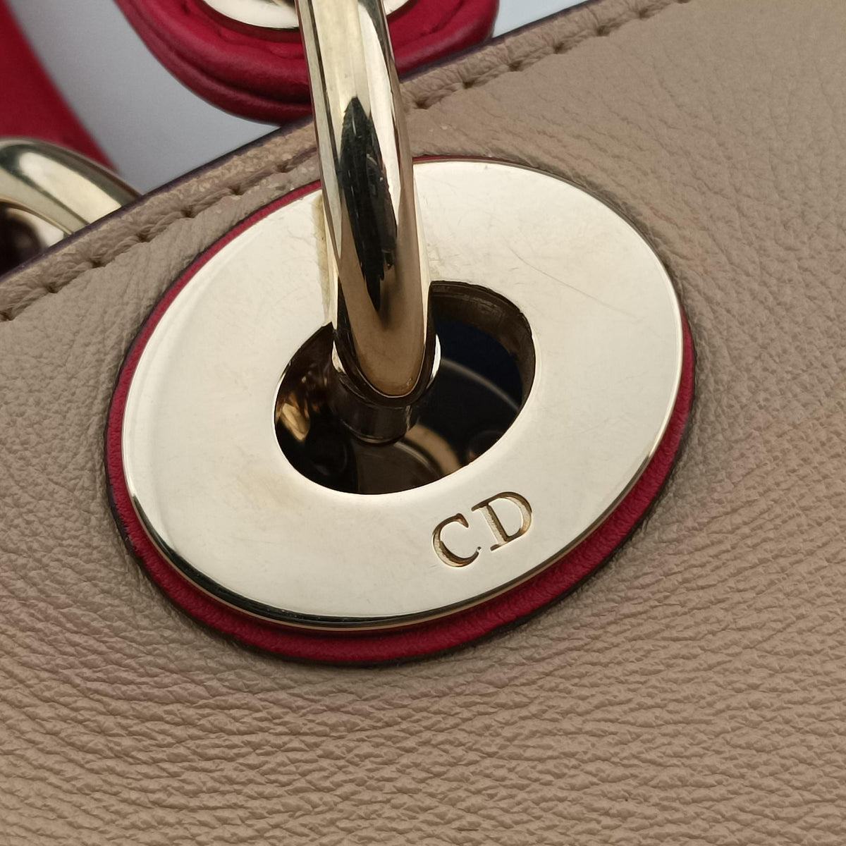 Pre-owned Christian Dior Diorissimo Beige×Red Leather  shoulderbag | stylenewstar