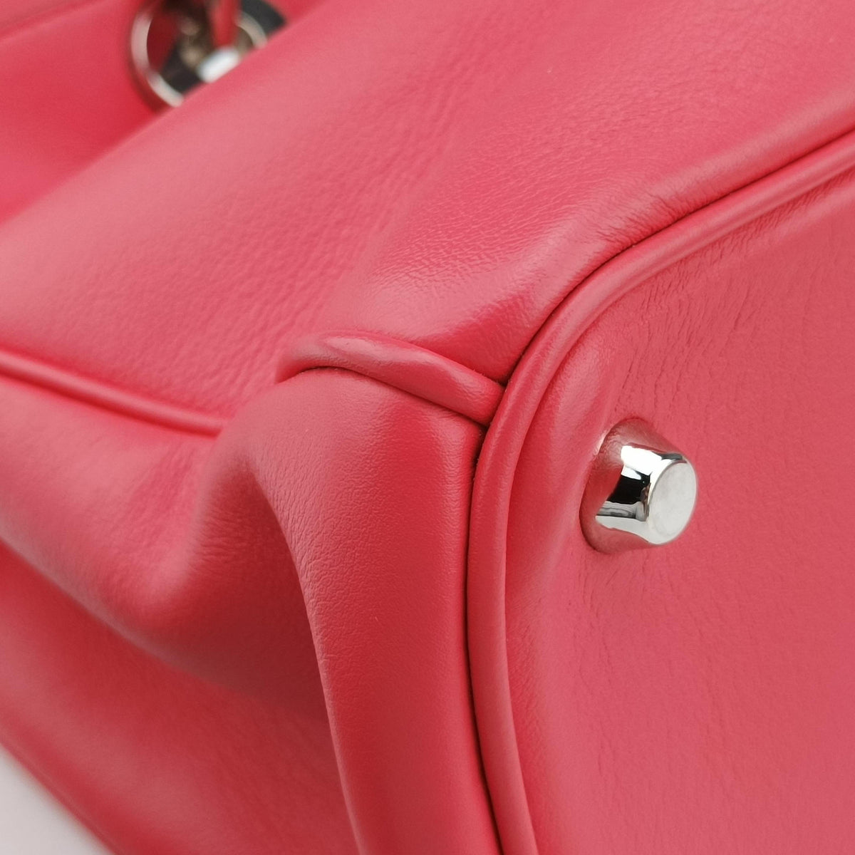 Vintage Christian Dior Diorissimo Pink Leather  shoulderbag | stylenewstar