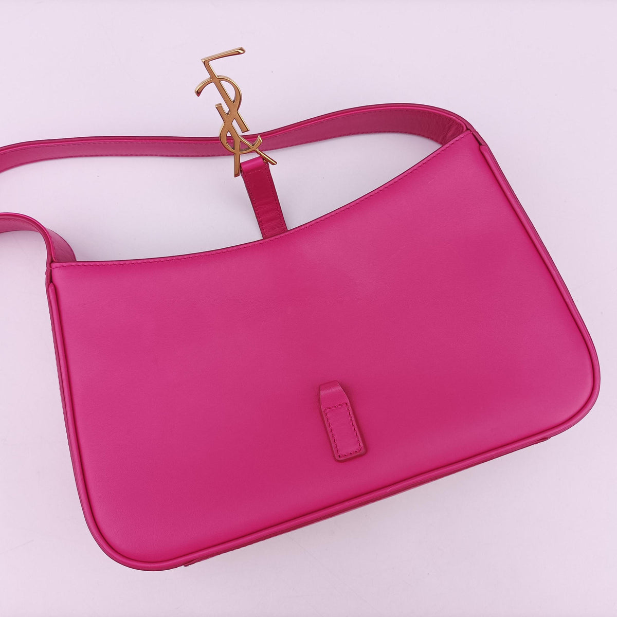 Pre-owned Yves Saint Laurent LE 5 a 7Mini Hobo Rose Leather 657223 handbag | stylenewstar