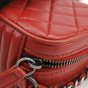 Secondhand Chanel Coco Boy Camera Case Red lambskin A92654 shoulderbag | stylenewstar