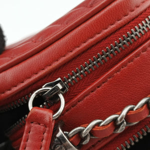 Secondhand Chanel Coco Boy Camera Case Red lambskin A92654 shoulderbag | stylenewstar
