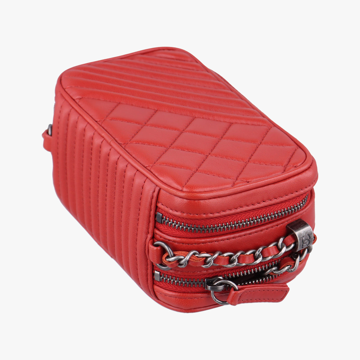 Secondhand Chanel Coco Boy Camera Case Red lambskin A92654 shoulderbag | stylenewstar