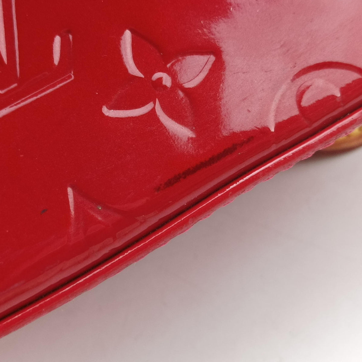 Pre-owned Louis Vuitton Bellflower PM Pomme d'Amour Vernis M91728 shoulderbag | stylenewstar