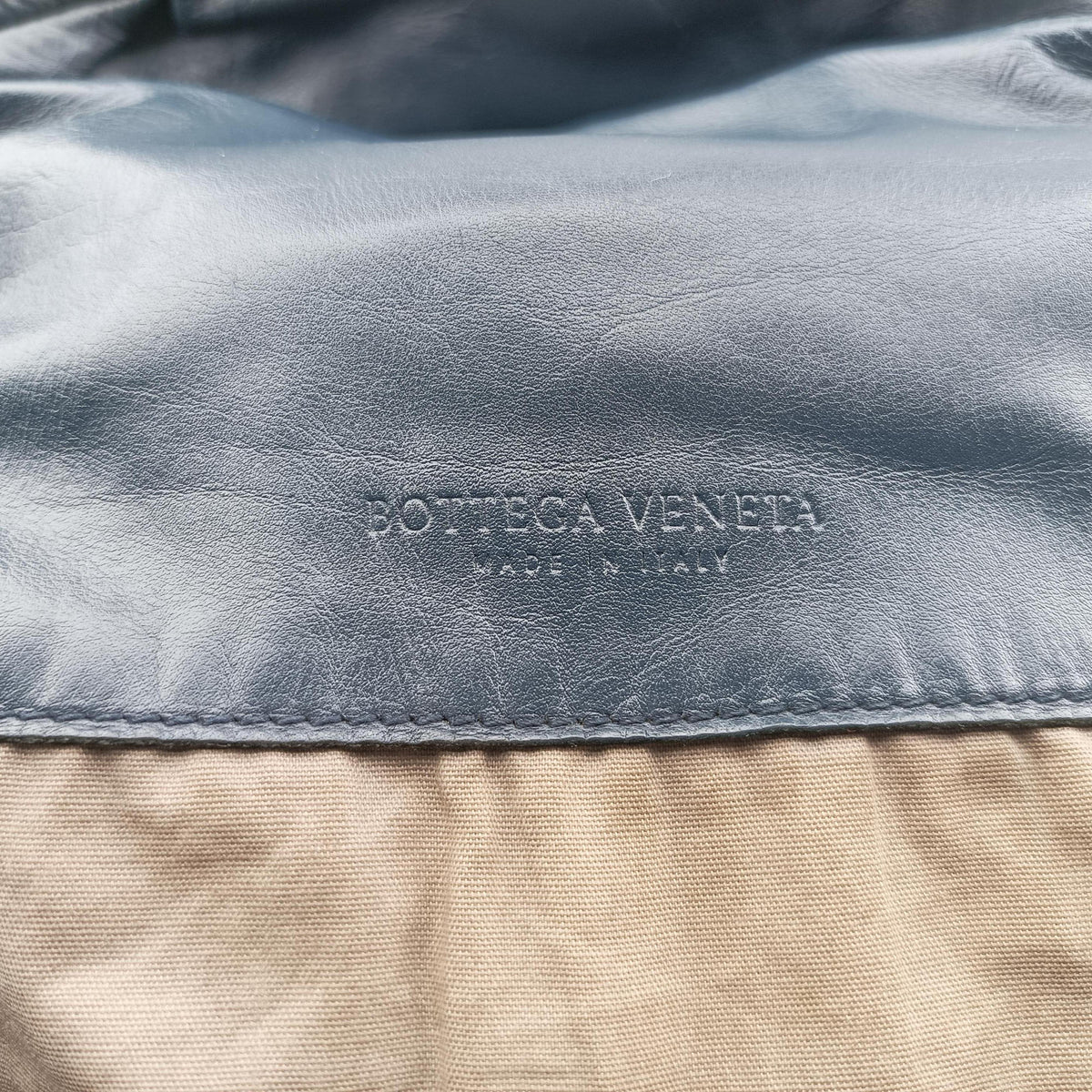 Pre-owned Bottega Veneta Intrecciato Navy Lambskin  backpack/rucksack | stylenewstar