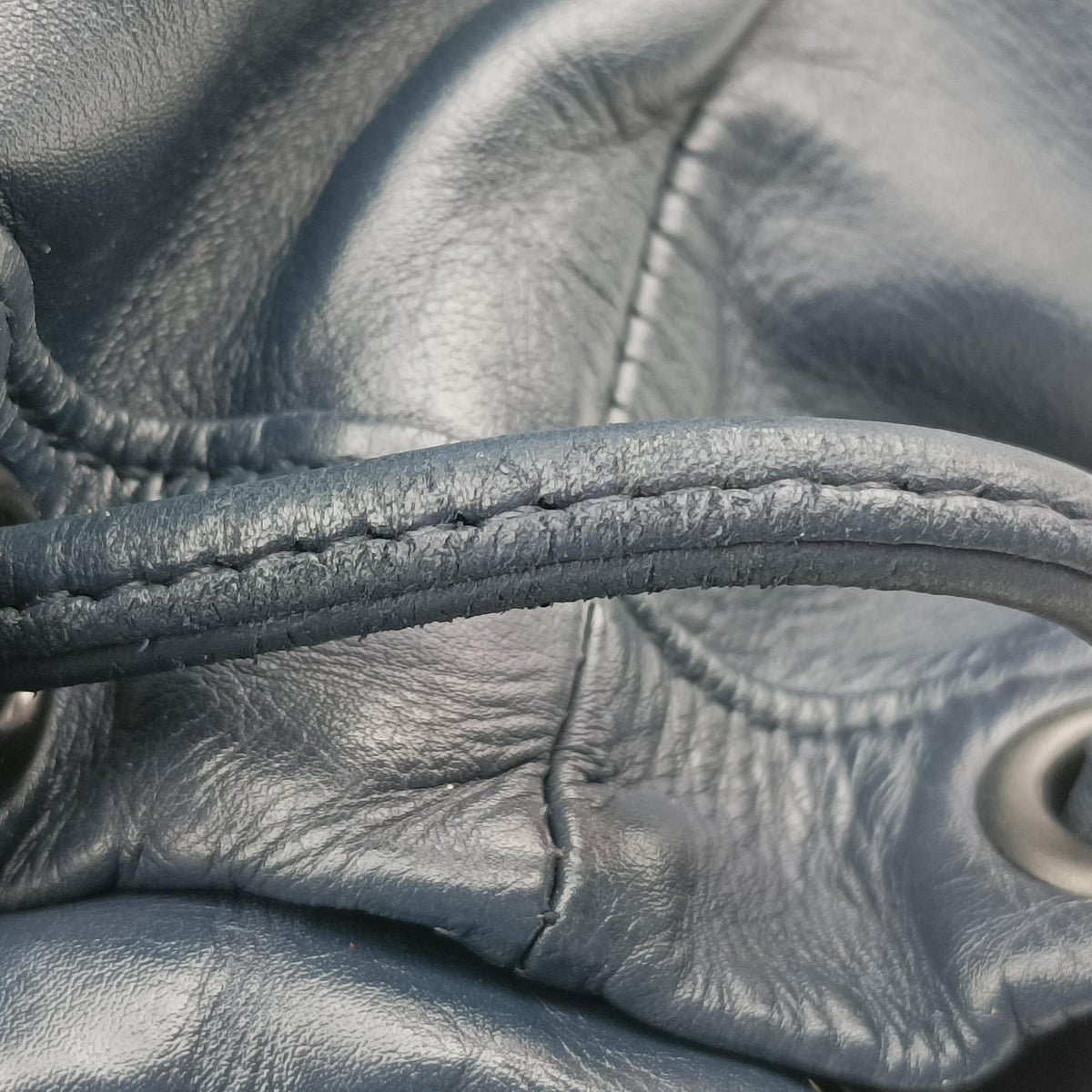 Pre-owned Bottega Veneta Intrecciato Navy Lambskin  backpack/rucksack | stylenewstar