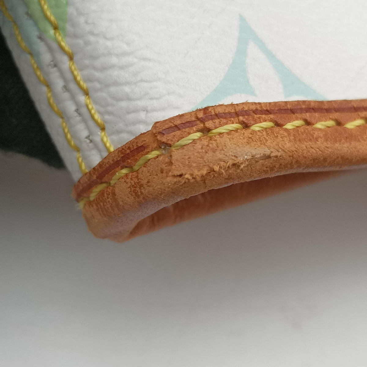 Secondhand Louis Vuitton ANNIE MM white Monogram Multicolor M40307 shoulderbag | stylenewstar