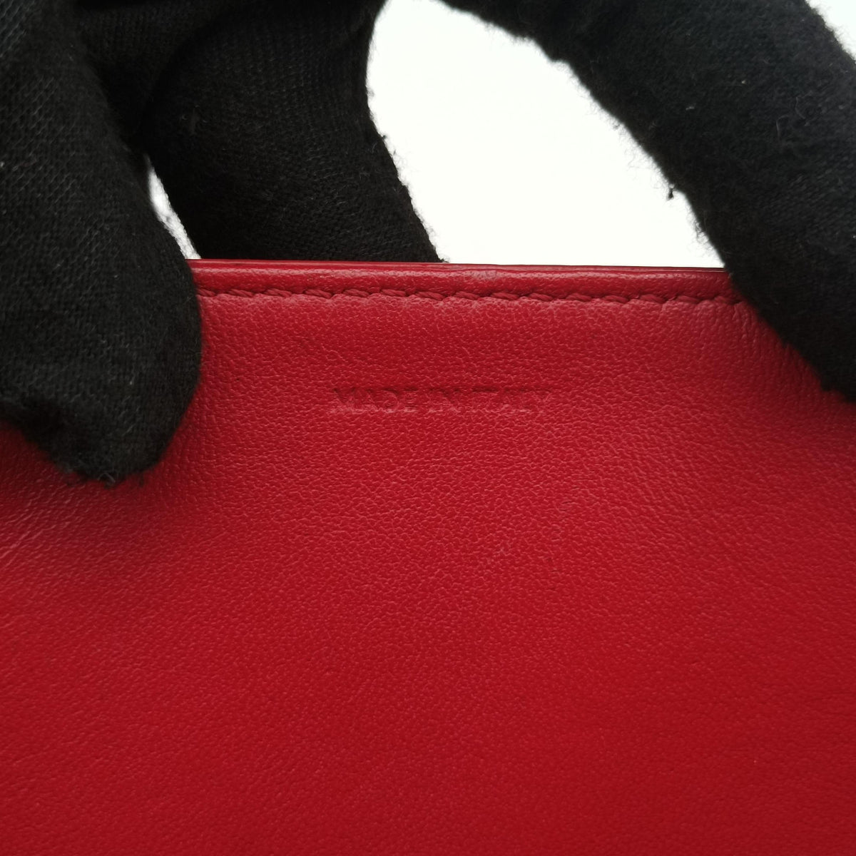 Pre-owned Celine Teen Triomphe Red Leather  shoulderbag | stylenewstar