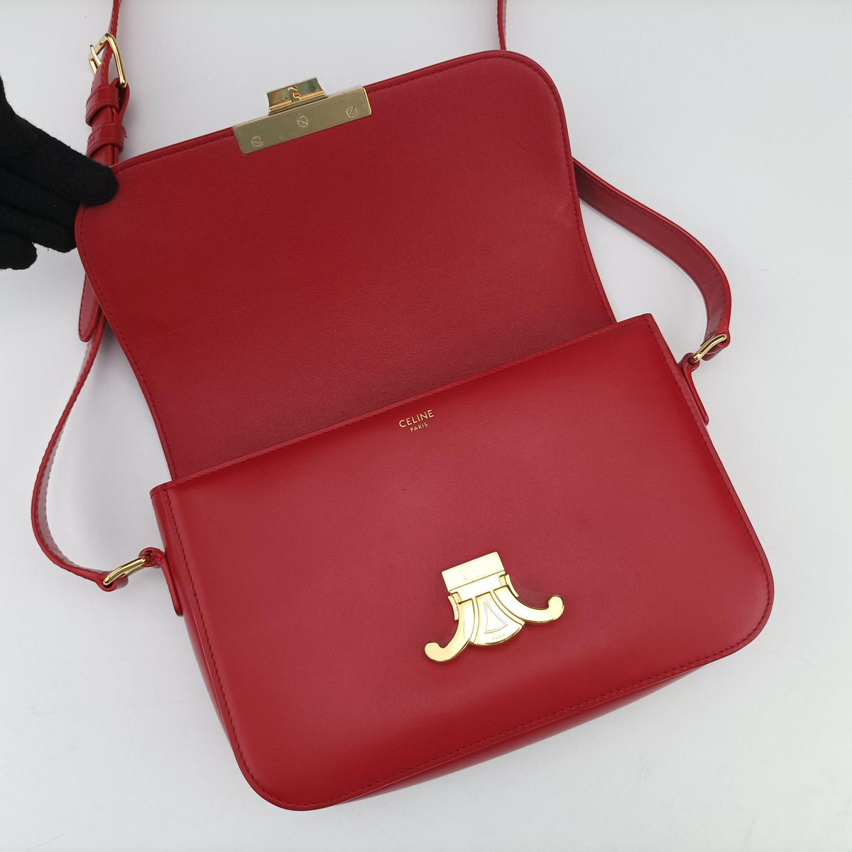 Pre-owned Celine Teen Triomphe Red Leather  shoulderbag | stylenewstar