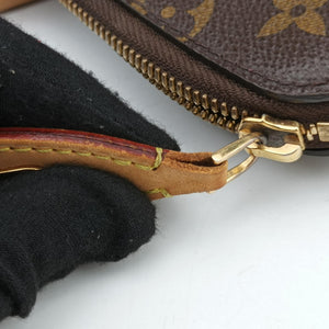 Pre-owned Louis Vuitton Lockit PM Brown Monogram Canvas M40613 handbag | stylenewstar