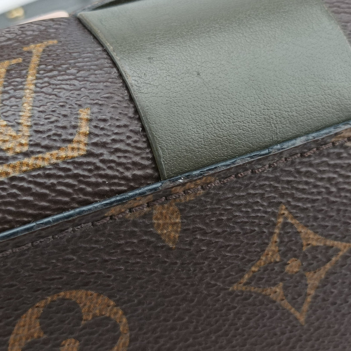 Secondhand Louis Vuitton City Steamer Pink x Black Leather M57222 handbag | stylenewstar