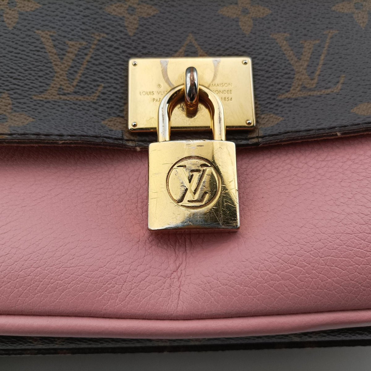 Pre-owned Louis Vuitton MARIGNAN brown×Rose Poodle Monogram Canvas×calf leather M43960 shoulderbag | stylenewstar