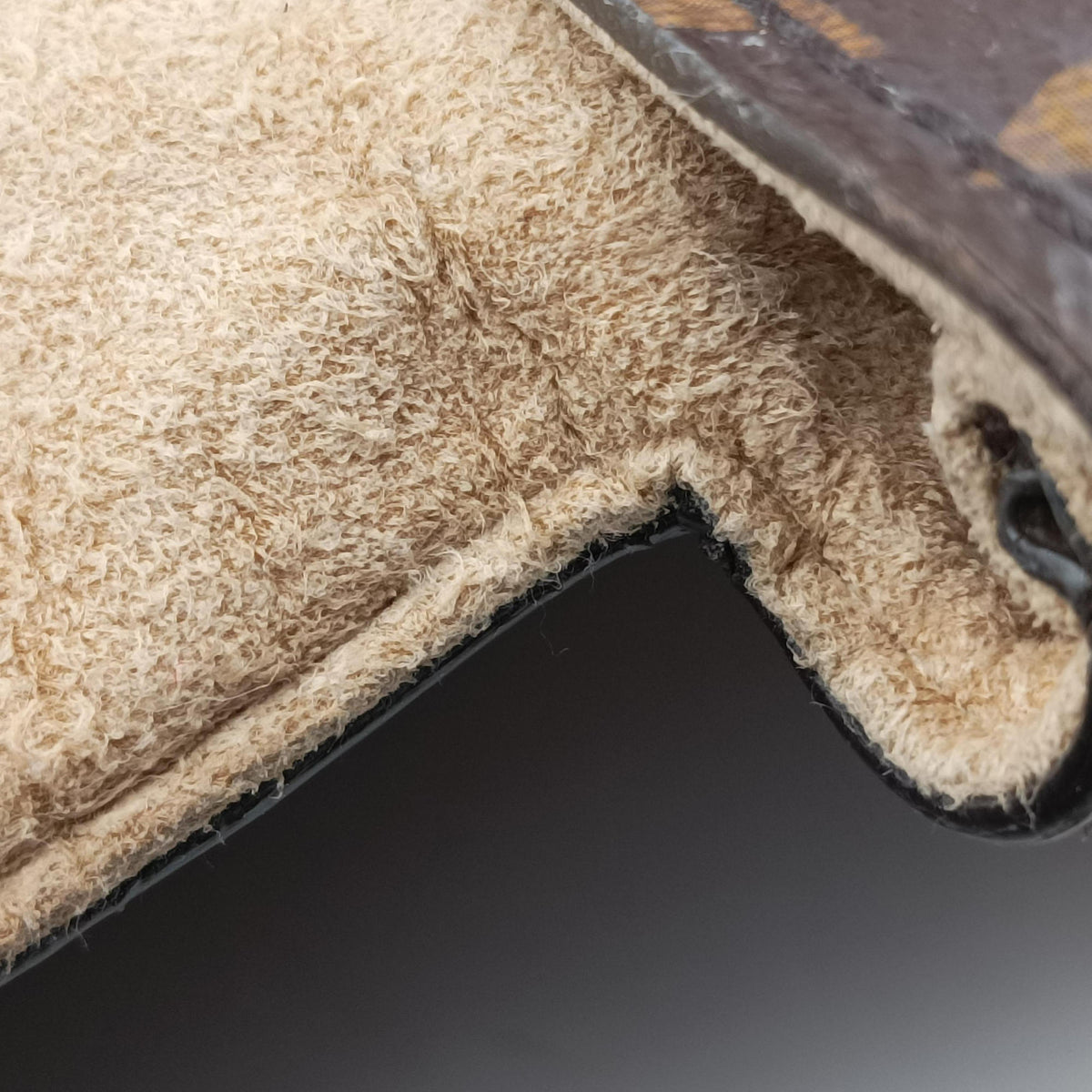 Pre-owned Louis Vuitton MARIGNAN brown×Rose Poodle Monogram Canvas×calf leather M43960 shoulderbag | stylenewstar