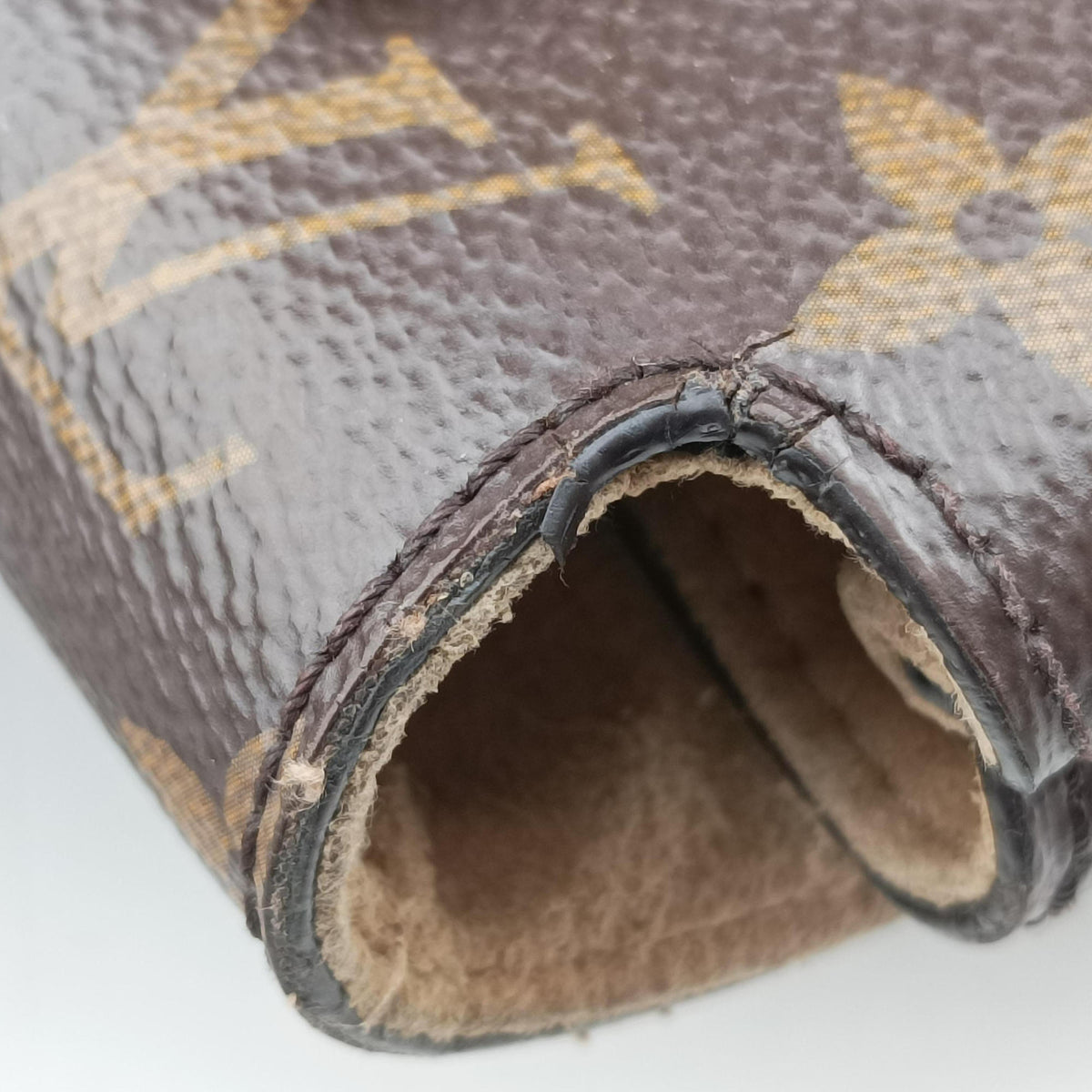 Pre-owned Louis Vuitton MARIGNAN brown×Rose Poodle Monogram Canvas×calf leather M43960 shoulderbag | stylenewstar